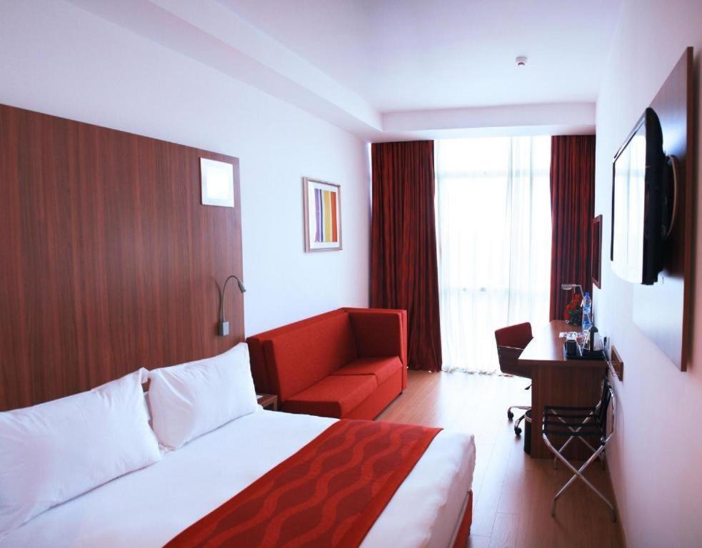 Ramada Encore By Wyndham Hotel 3*